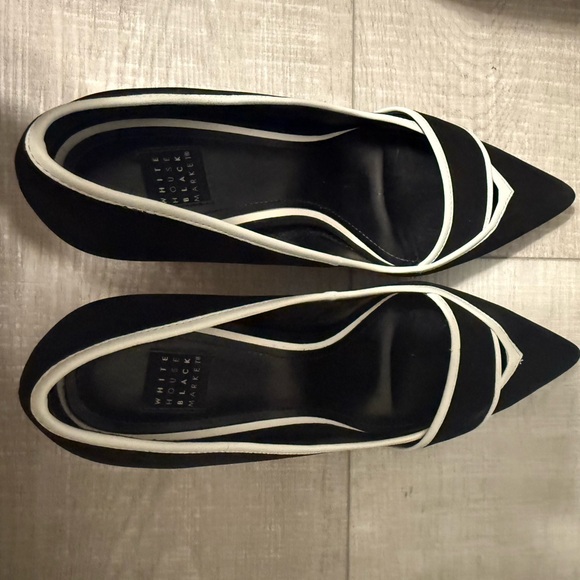 White House Black Market Black and White Heels - Picture 4 of 6